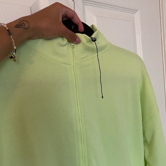 Like Detailed Dress - Picture 3 of 4